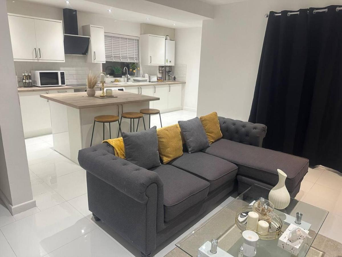 Charming 3-Bed Home Minutes From City Centre Nottingham Exterior photo